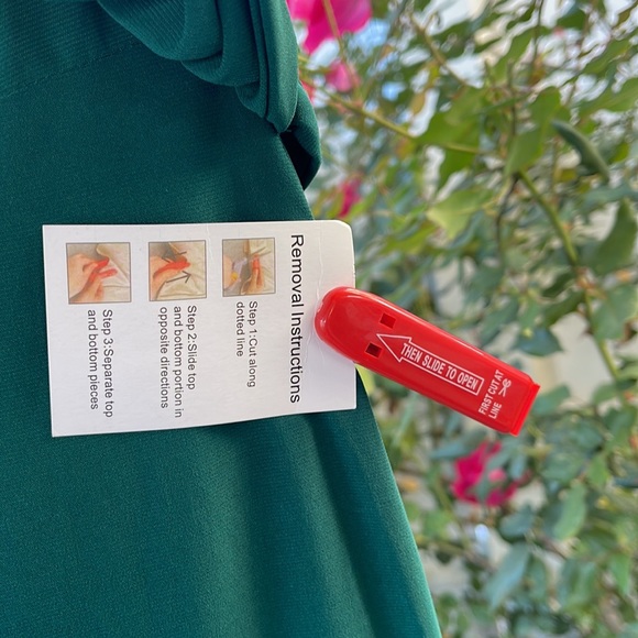 Ieena x Mac Duggal - Emerald Jersey One Shoulder Belted Trumpet Gown - Size 8 - Picture 12 of 13